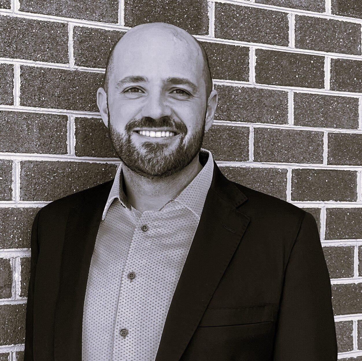 Josh Cline and Mehfar Momtazzadeh founded Platinum Installations for real estate agents in the greater Lynchburg Virginia area.